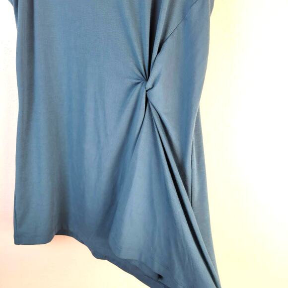 Athleta Radiant Tank Women's XS Teal Twist Front Athletic Athleisure Athletic - Picture 4 of 11